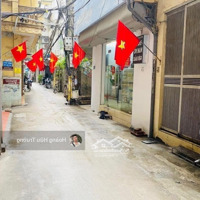 Bán Nhà Mặt Ngõ Phố Đào Tấndiện Tích40M2 5 Tầng - Giá Bán 10,8 Tỷ - Ngõ Thông - Liên Hệ: 0985342385 E Trường