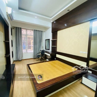 Bán Nhà Mặt Ngõ Phố Đào Tấndiện Tích40M2 5 Tầng - Giá Bán 10,8 Tỷ - Ngõ Thông - Liên Hệ: 0985342385 E Trường