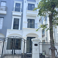 Cho Thuê Biệt Thự Tại Vinhomes Grand Park, 35 Triệu, 200M2