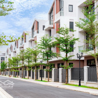 Biệt Thự Tứ Lập Cạnh Vịnh Biển - Hướng Gió Biển Bốn Mùa - Giá Tốt Nhất Thị Trường