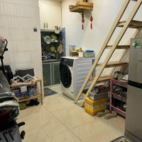 Bán Nhà Quận 1 Giá Tốt - Sổ Nở Hậu Tài Lộc Chỉ 1.9 Tỷ, 3 Pn, 3 Tầng, Thu Nhập Ổn