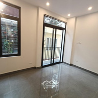 Bán Nhà Ngõ 603 Lạc Long Quân : 55M2 5 Tầng -Mặt Tiền4M - Ngõ Thông To Rộng - Nhà Đẹp.