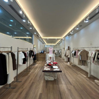 Gấp!!!! Sang Nhượng Mặt Bằng Shop Thời Trang-Phố Bà Triệu- Giá Siêu Hời