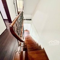 Bán Nhà Riêng Sổ Đỏ Chính Chủ: Giá Tốt Hơn 6 Tỷ, 4 Phòng Ngủ 4 Vệ Sinh 35M2, Trần Khát Chân,Hai Bà Trưng, Hn