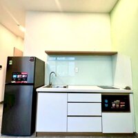 CĂN HỘ 35m2 BAN CÔNG THANG MÁY MỚI 100% GIÁP QUẬN 3