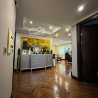 Cần Bán Nhanh Biệt Thự Vườn Tùng. Diện Tích: 500M2.Đã Hoàn Thiện Siêu Vip.giá Bán 53 Tỷ (Bao Phí,Có Tl).