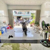 Cần bán nhà tại củ chi với giá 700 triệu 5m x 23m