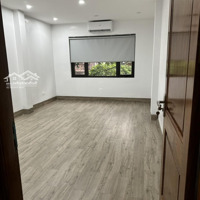 Cho Thuê Nhà Phố Dương Văn Bé,Diện Tích45M2 X 5 Tầng,Mặt Tiềnlô Góc, Ngõ Phân Lô Ô Tô, Nhà Mới Đẹp, Giá Tốt