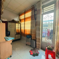 Giảm Sốc 200 Triệu - Giá Mới Chỉ 3.8 Tỷ!!!
Nhà Đẹp Nguyễn Văn Quá, Nở Hậu, 63 M2, Xây Thêm Tầng Ok
