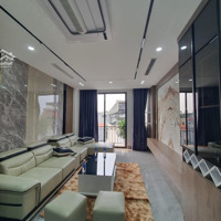 Siêu Phẩm Thạch Bàn,Diện Tích45M, 6 T, Giá Bán 8.7 Tỷ, Gara Ô Tô 7 Chỗ, Thang Máy , Tặng Full Nội Thất