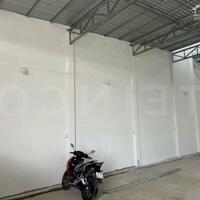 Cho thuê kho xưởng 300m² có sân sau mặt sông nhỏ, đường cặp Quốc Lộ 1A, Q. Cái Răng, TP. Cần Thơ, thuê 18 triệu/ tháng (buông thuế)