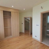 Bán Căn Shophouse Góc Rẻ Nhất Kđt The Manordiện Tích120 M Giá Bán 45 Tỷ. Kd Cực Tốt. Liên Hệ: 0967583825