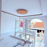 Nhà 2 Tầng Mới Toanh Cực Đẹp, Gần Ubnd Xã Diên Điền, Giá Bán 1.75 Tỷ
