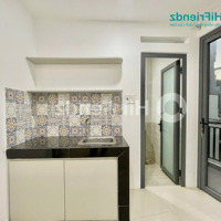 Cho Thuê Phòng 1 Phòng Ngủthang Máy Ban Công , 30M2, 5,8 Triệu Tại Xô Viết Nghệ Tĩnh, P19, Bình Thạnh, Hcm