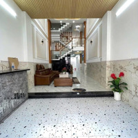 Đi Nước Ngoài Định Cư Bán Gấp Nhà Ở Đường Lạc Long Quân, Phường 5, Quận 11, Giá Bán 2 Tỷ 650 Triệu
