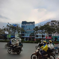 Bán Nhà Mặt Phố Xã Đàn, Đống Đa, 60M*6T, 63 Tỉ.