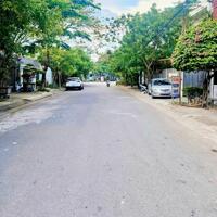  BÁN ĐẤT KIỆT ĐƯỜNG PHẠM VĂN ĐỒNG CÁCH MẶT TIỀN ĐƯỜNG CHỈ 50M.