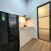 Cho Thuê Căn Hộ Gần Trường Tây Úc, Studio Tách Bếp, 40M2, Máy Giặt Riêng, Dv Dọn Phòng, Bãi Xe Rộng