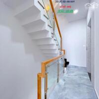 Bán Nhà Phố Lê Văn Thịnh, Q2_  Hot Deal _ Hẻm Xe Hơi Sạch Đẹp _ 3 Tầng "Siêu Phẩm" 4 Pn 5 Wc.