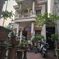 Bán Nhà Biệt Thự Nhà Vườn Ngọc Thụy,180M_Mt8M,Kinh Doanh Đa Dạng, Liên Hệ: 0867910679