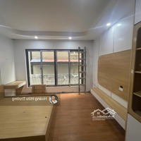 Bán Nhà Phố Đông Quan Cầu Giấydiện Tích38M2 6 Tầng Thang Máy Giá Bán 8,8 Tỷ Ngõ Nông, Gần Phố Liên Hệ: 0985342385