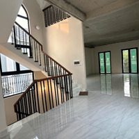 Top Chốt: Bán Nhanh Biệt Thự Song Lập- 230M2- 36 Tỷ- Vị Trí Thoáng Mát- Tại Vinhome Grand Park
