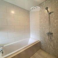 Cho Thuê Căn Hộ Waterina Suites Nhật Bản View Đẹp Giá Mềm Chỉ 31,5 Triệu/Tháng
