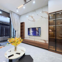 Chính Chủ Bán Nhà Đường Nguyễn Hoàng, Hải Châu,Diện Tích50M2 X 3 Tầng Giá Chỉ Hơn 3 Tỷ Đầy Đủ Tiện Ích