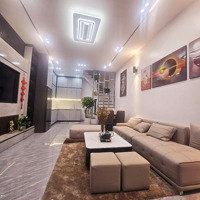 Cần Bán Gấp Nhà Riêng Phú Đô, Gần Ô Tô, Ngõ Nông, Diện Tích 35M, 5 Tầng, Giá Chỉ Nhỉnh 6 Tỷ.