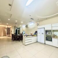 Bán Tòa Nhà Q.Phú Nhuận - 8,5x25m(CN: 209m2 - DTS: 898m2) Hầm+6 tầng - Gía: 35 tỷ