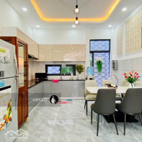 Nhà Hoàn Công 70M2 Huỳnh Tấn Phát, Q7 Gần Cầu Phú Mỹ. Xây 1 Trệt 2 Lầu Mới, Giá Bán 3 Tỷ 750. Sổ Riêng