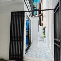 Bán Nr 4 Tỷ, 23 M2, 3 Phòng Ngủ 4 Vệ Sinh View Đẹp Tại Bùi Ngọc Dương, Bạch Mai, Hai Bà Trưng, Hn