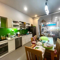 Kẹt Tiền Bán Gấp Nhà Đ.kỳ Đồng,P9,Q3 Giá Bán 4Tỷ080/73M2 Cho Thuê 31 Triệu/Tháng Gần Bệnh Viện Quận 3