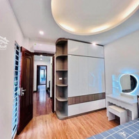 Chdv Mới Tinh Phố Cầu Giấy, Lô Góc 7T Thang Máy, Gần 20Pkk Sẵn Cho Thuê, Dòng Tiền Khủng, 16.X Tỷ