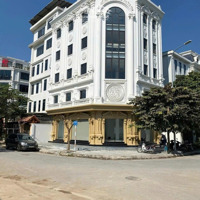 Cho Thuê Biệt Thự 6 Phòng Ngủ 4 Tầng Tại Lạc Long Quân, Phú Thượng, Tây Hồ,Ngay Cạnh Lotte Giá Bán 53 Triệu