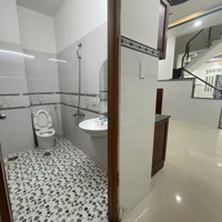 Bán Gấp Căn Nhà Mới Ngay Kế Ttyt Dĩ An Và Chung Cư Bcons : 0933352944
