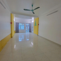 Chính Chủ Cho Thuê Nhà Mặt Phố Tây Trà, Hoàng Mai Có Thang Máy, 100M2 6 Tầng