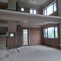 Căn Góc 2Mặt Tiền20M, Hướng Đông - Nam, Vị Trí Đẹp,Diện Tích62,5M2 Giá Bán 7,7 Tỷ, Sổ Hồng,Nh Cho Vay 70%