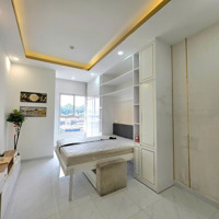 Bán Gấp, Căn Studio ,30M2, Giá Thương Lượng, Full Đẹp Y Hình - Liên Hệ: 0901632186 E Linh