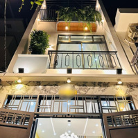 Bán Nhà Chính Chủ 63M2 Đường Hoàng Hoa Thám P5 Bình Thạnh. Giá Bán 2Tỷ390 Sổ Hồng Riêng. Liên Hệ: 0902631003