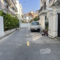 Bác E Gửi Bán Mảnh Đất 49M2 Tđc Thượng Thanh Lb. Đường To Xe Tải Tránh View Cv Thoáng Mát 6,4 Tỷ
