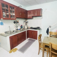 Gấp Bán - Nhà Riêng 592 Nguyễn Văn Quá Quận 12, Trệt 1 Lầu, 70M2 Giá Bán 3.9 Tỷ