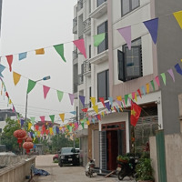 Bán Nhanh Nhà Bắc Từ Liêm 48M2- Giá Bán 6,1 Tỷ- Ô Tô Ngay Cửa- Hồ Ngay Cạnh Nhà- View Đẹp