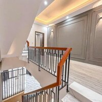Nhà 3 tầng vừa hoàn thiện ngay KDC Thuận An , Bình Dương
