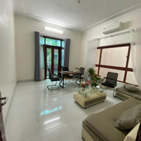 Cho Thuê Nhà Đường Tố Hữu, Vạn Phúc, Hđ,Diện Tích205M2, 4 Tầng, Lô Góc, Siêu Đẹp, Thang Máy, 40 Triệu