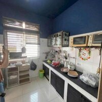 Chung cư 10A Trần Nhật Duật,Tân Định,Quận 1: 2p ngủ,nội thất giá 12.5tr/th