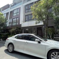 Nhà Nguyễn Cảnh Chân, P. Nguyễn Cư Trinh, Q1. 5,8X14,5M, 4 Tầng. Hđt 45 Triệu. Giá Bán 10,5 Tỷ