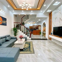 Nhà Nguyễn Cảnh Chân, P. Nguyễn Cư Trinh, Q1. 5,8X14,5M, 4 Tầng. Hđt 45 Triệu. Giá Bán 10,5 Tỷ
