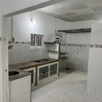 Nhà sổ riêng hoàn công 2.6 tỷ/81 m2 /1 lầu 1 trệt, đường ô tô