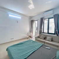 Cho Thuê Phòng Ban Công Rộng Thoáng Mát Quận 1 Hcm_Gần Chợ Bến Thành_Đủ Nội Thất_7.5 Triệu/Tháng